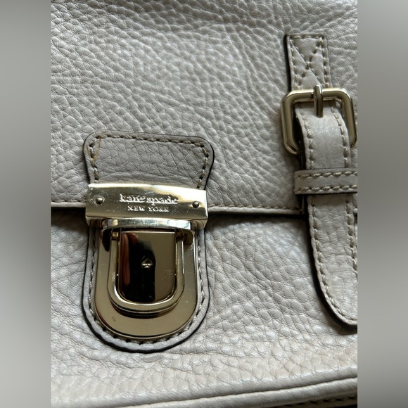 Kate Spade Lola Ave Lia Pebbled Leather Crossbody Messenger Purse Chalk White - Picture 3 of 15